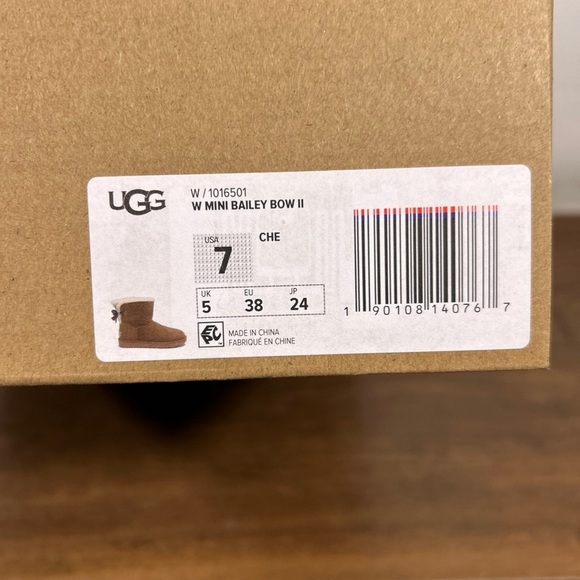 NWT! Ugg Boots Mini Bailey Bow II Chestnut size 7 - Picture 13 of 14